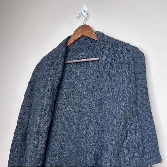 Aritzia Angora Wool Cashmere Greenpoint Knit Cardigan Dark Grey XS - Picture 4 of 9